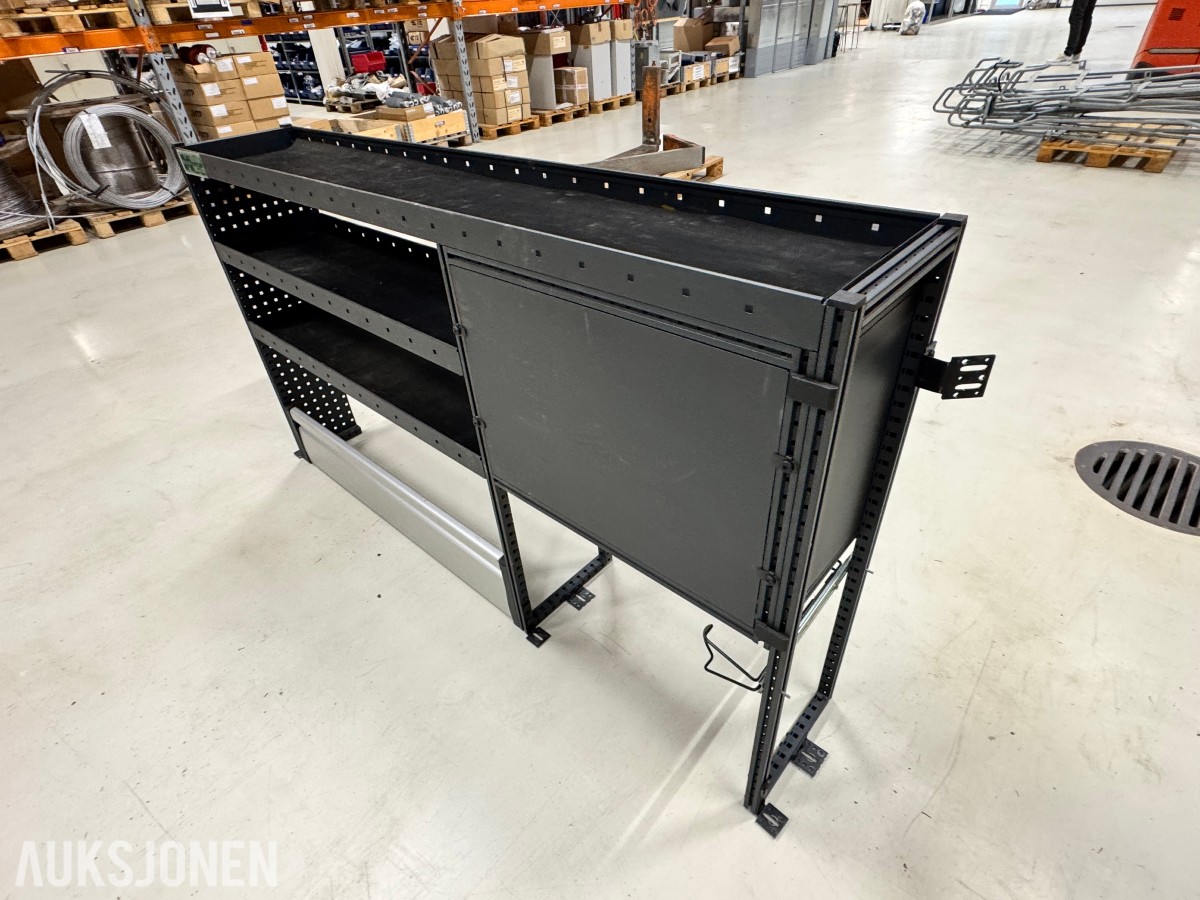 Modul-System bilinnredning