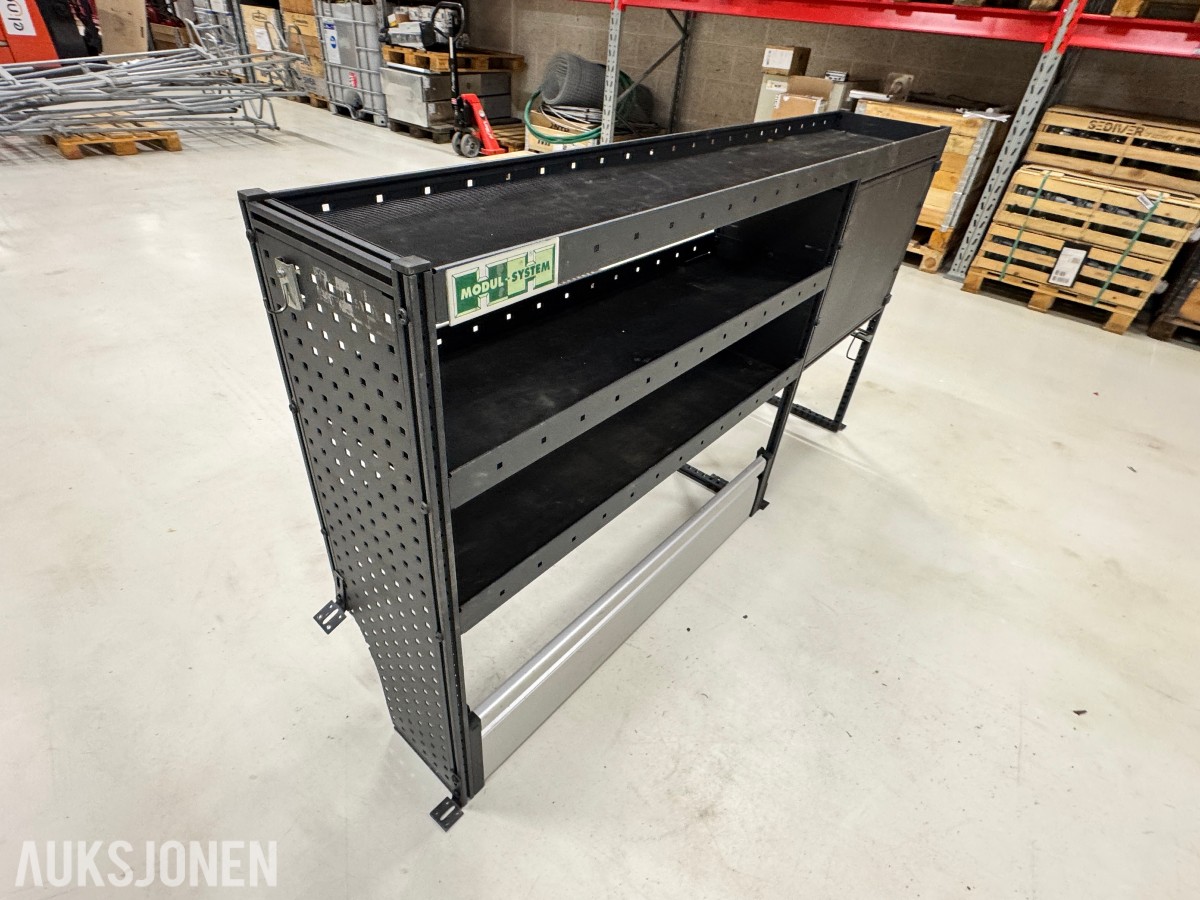 Modul-System bilinnredning