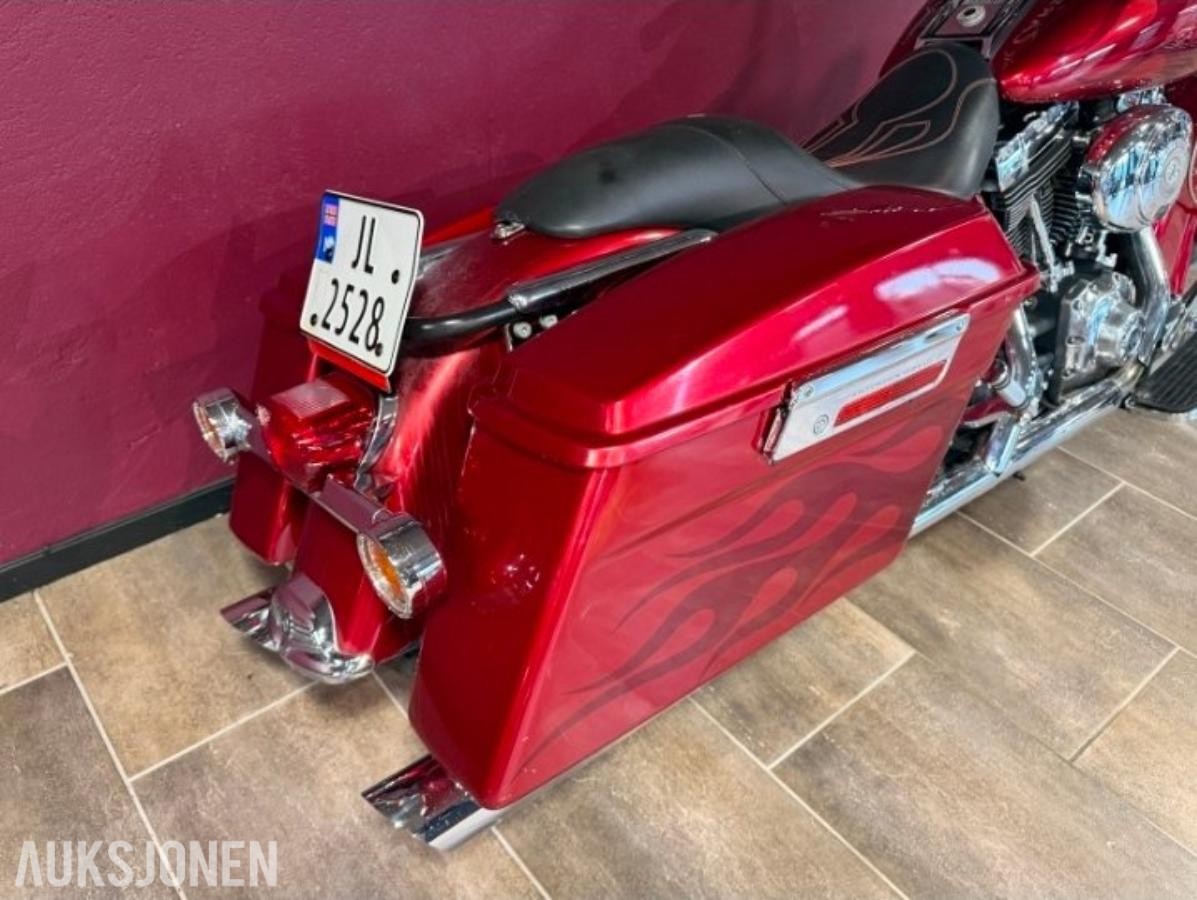2003 Harley-Davidson FLHRC Road King Classic