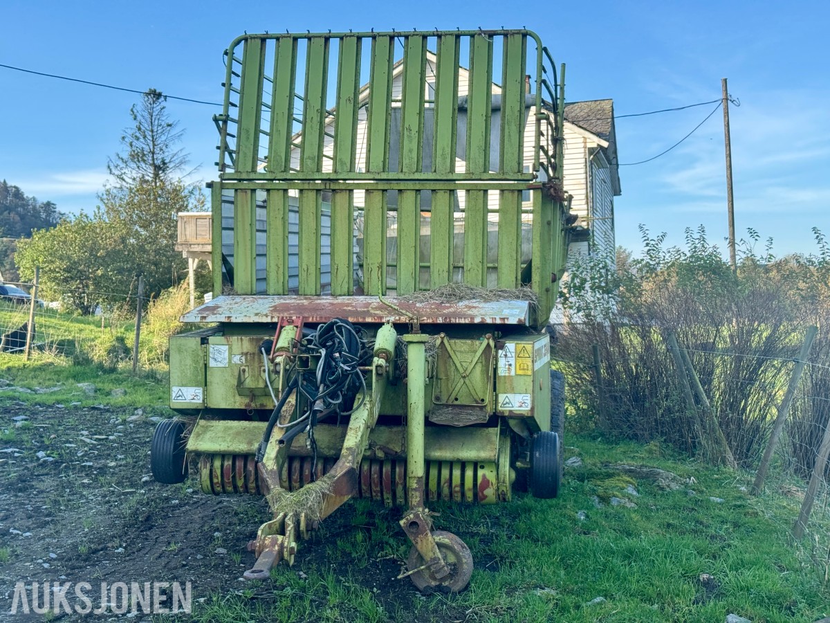Claas Sprint 324 K lessevogn, 20,5 m³ - 31 kniver