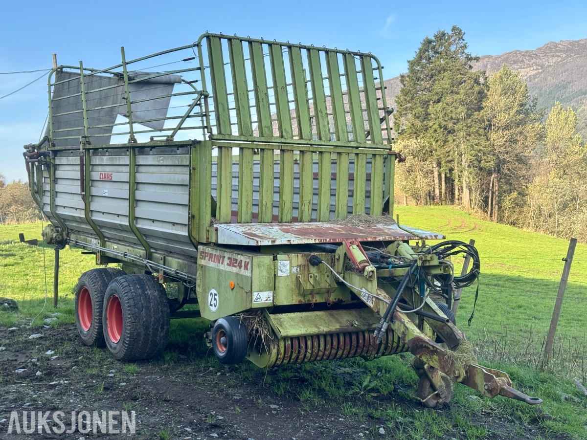 Claas Sprint 324 K lessevogn, 20,5 m³ - 31 kniver