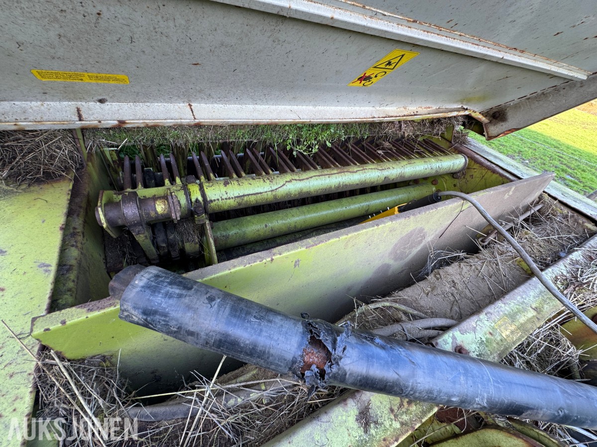 Claas Sprint 324 K lessevogn, 20,5 m³ - 31 kniver
