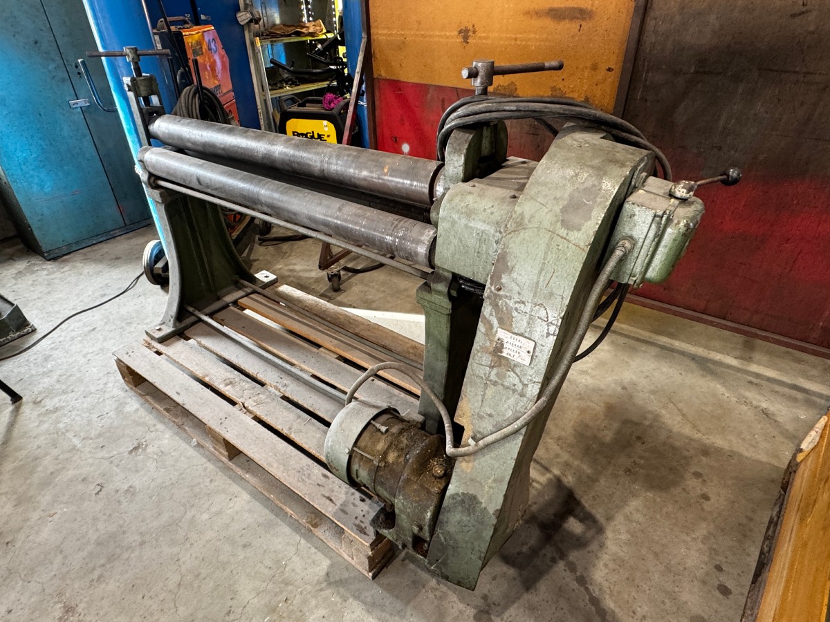 Voigt & Haeffner 3-rulls platevalse / metallvalse - Type 15 III W4g - 230 V