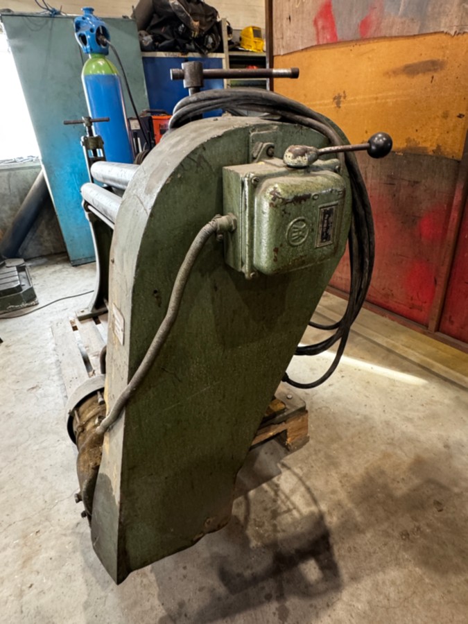 Voigt & Haeffner 3-rulls platevalse / metallvalse - Type 15 III W4g - 230 V