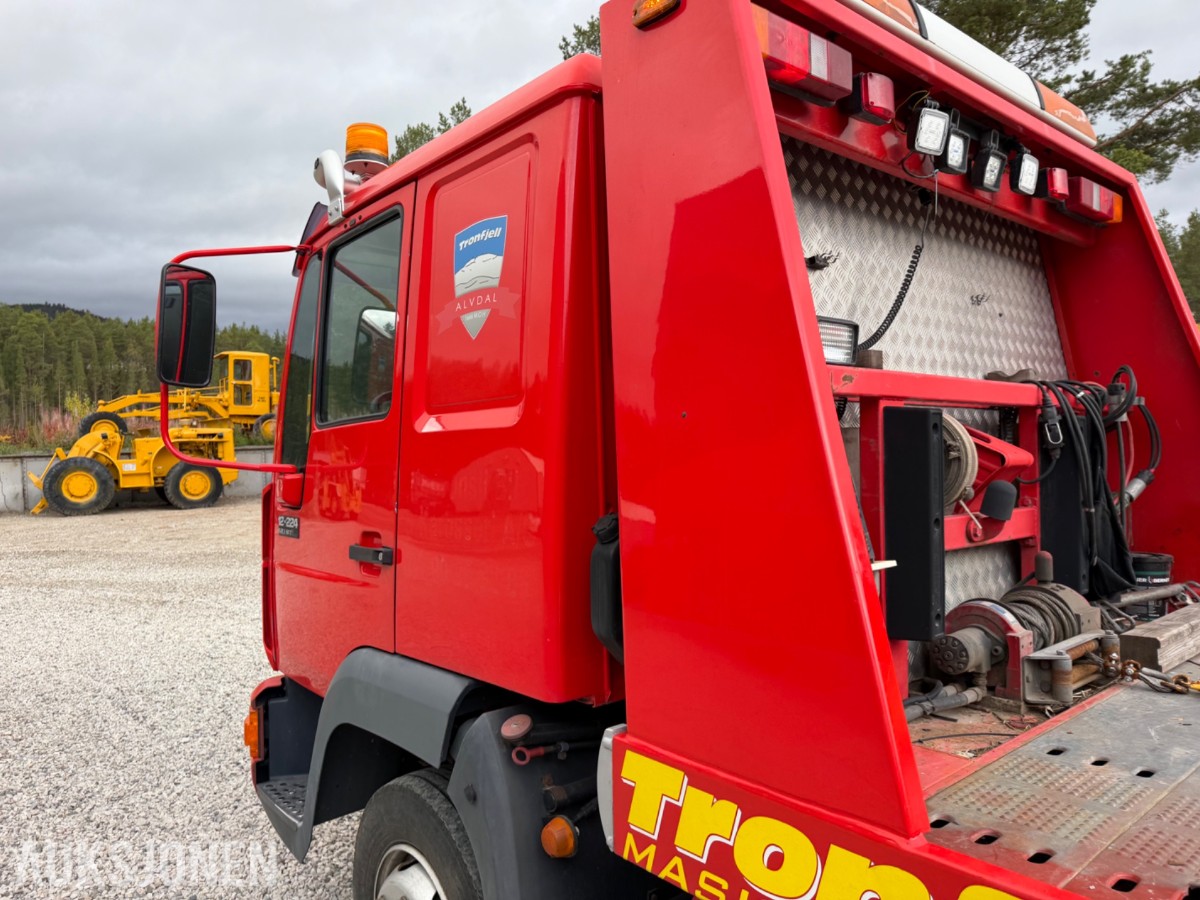 1998 mod. MAN 12.224llc, bergningsbil. 4775 kg. nyttelast