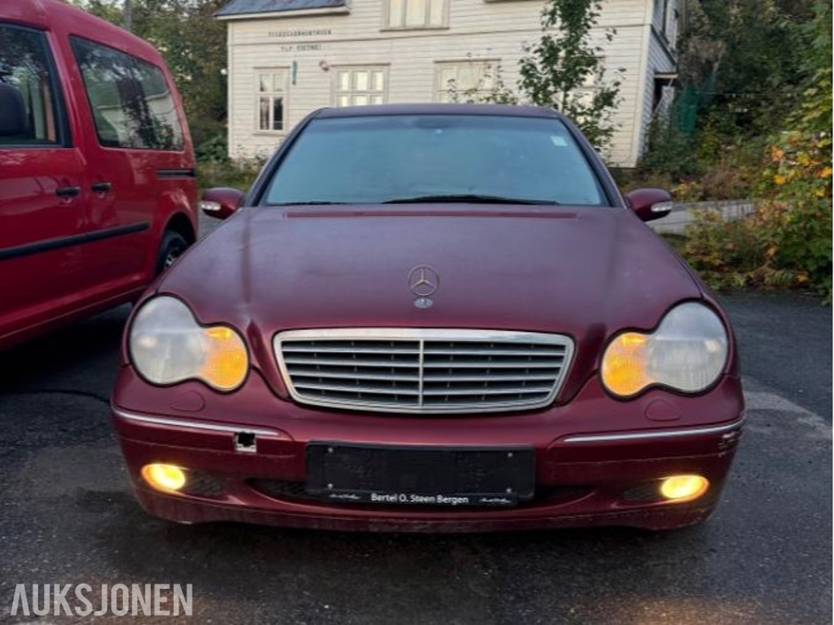 2001 Mercedes-Benz C200 KOMPRESSOR 163HK AUTOMAT REP. OBJEKT EU-OK 11.27