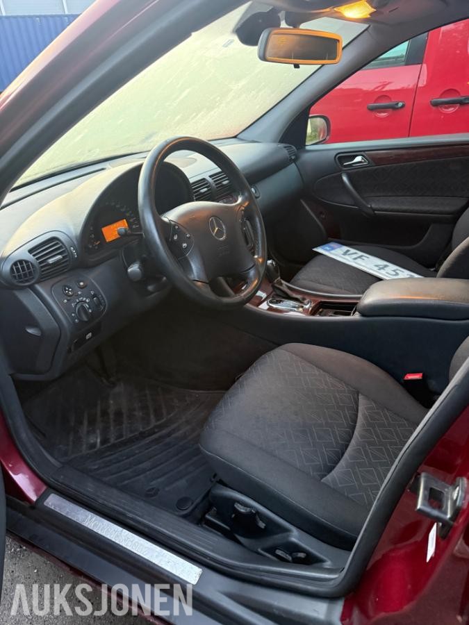 2001 Mercedes-Benz C200 KOMPRESSOR 163HK AUTOMAT REP. OBJEKT EU-OK 11.27