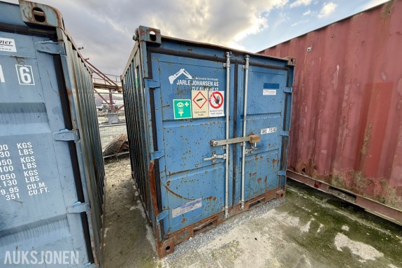 8 Fots container med verktøy/utstyr