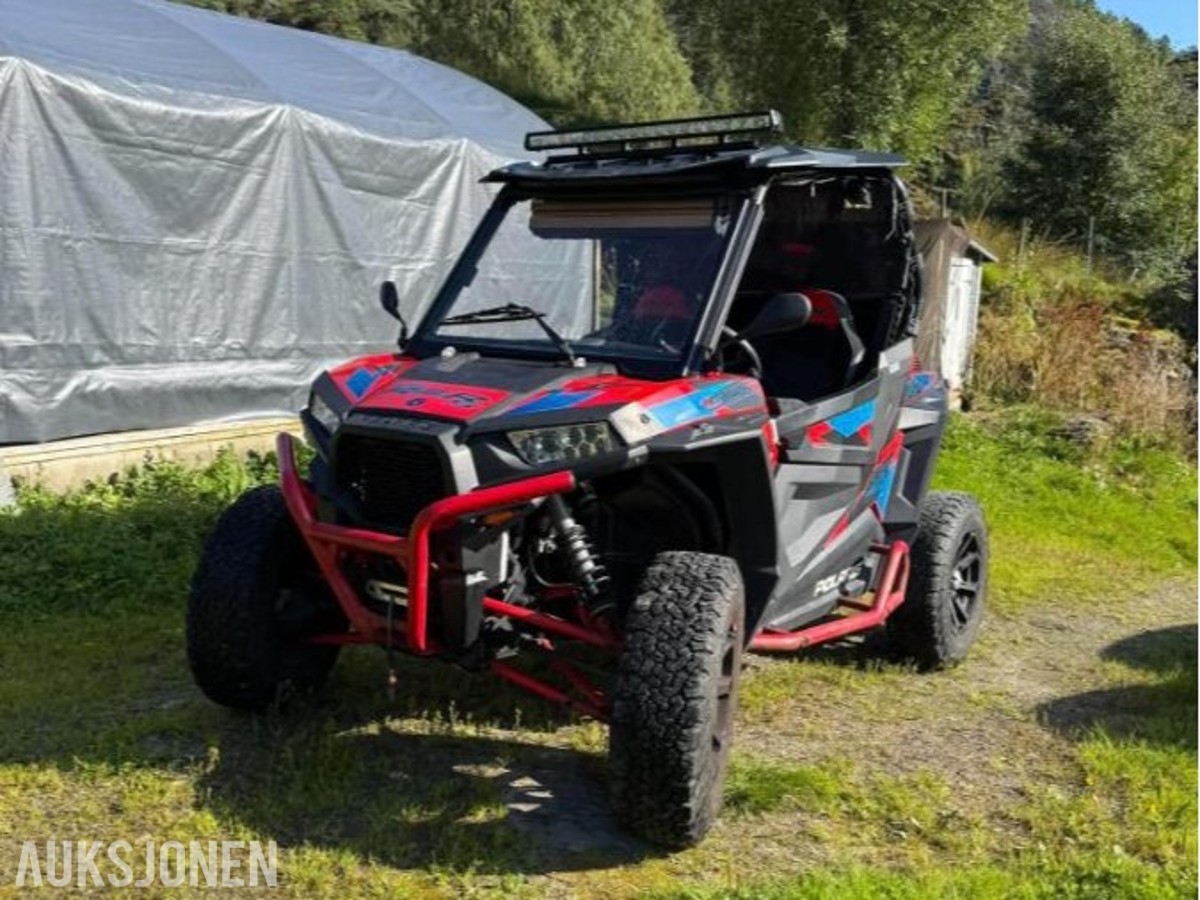 2016 UTV - Polaris RZR - med brøyteskjær, Traktorregistrert