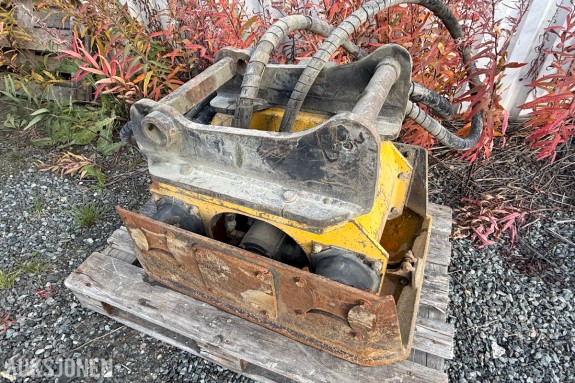 2009 Engcon Pulse 350 vibroplate - S50/60