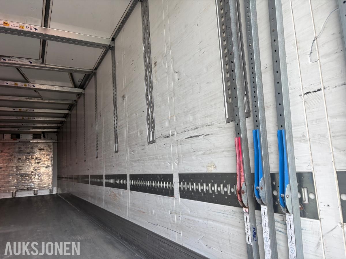 2013 Schmitz CARGOBULL FRYSETRAILER