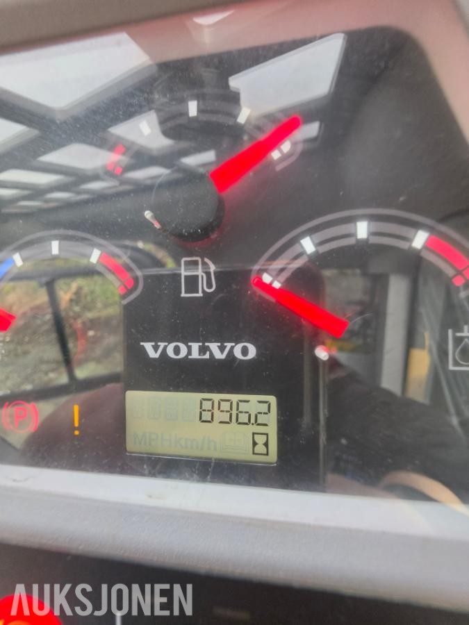 2015 Volvo MTC 125C, 896 timer - Skidster