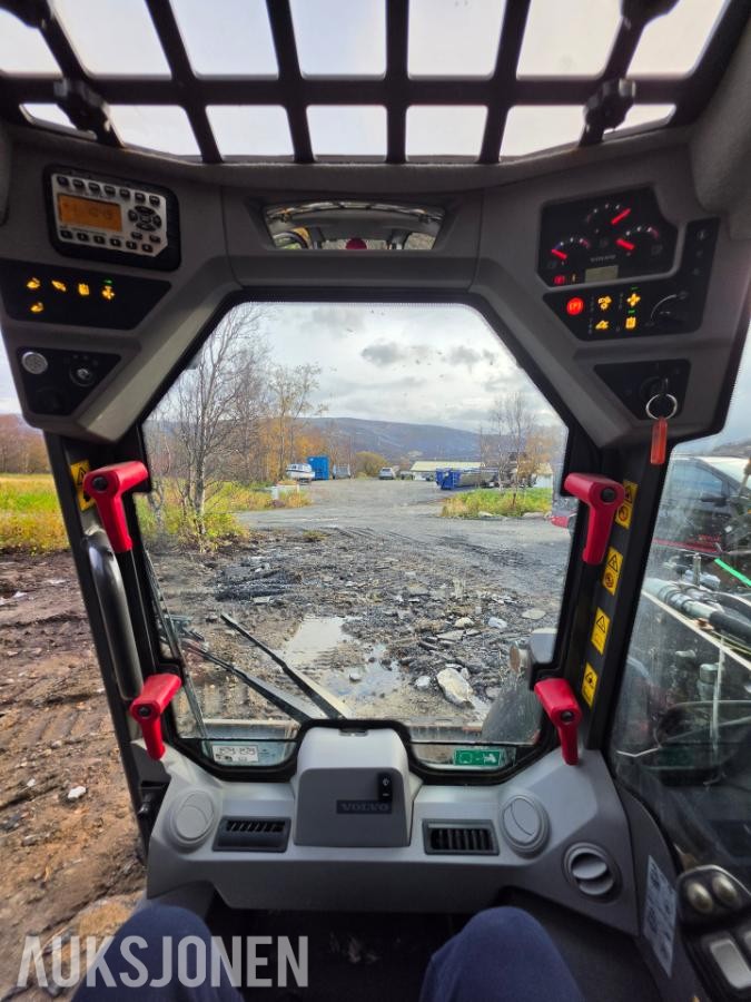 2015 Volvo MTC 125C, 896 timer - Skidster