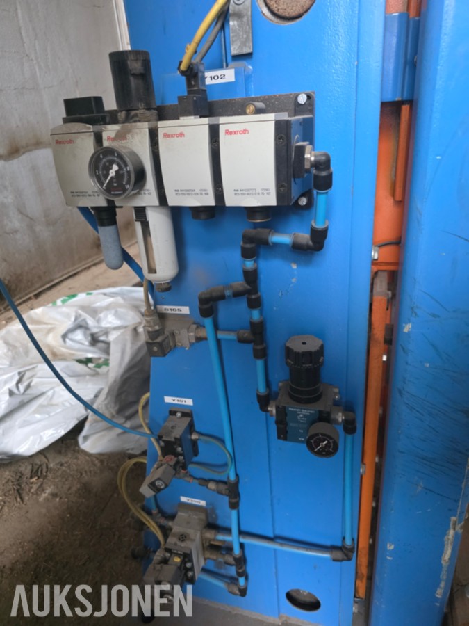 2001 Goliat teknik AB automatisk stroppemaskin