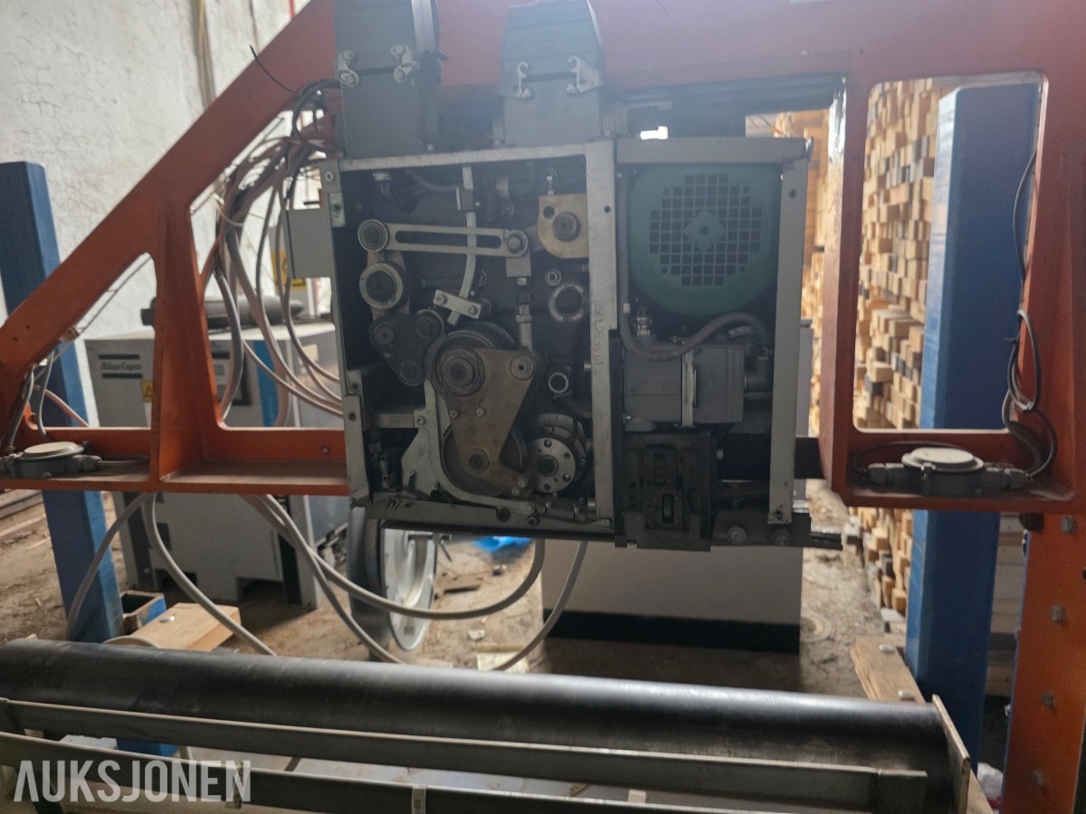 2001 Goliat teknik AB automatisk stroppemaskin