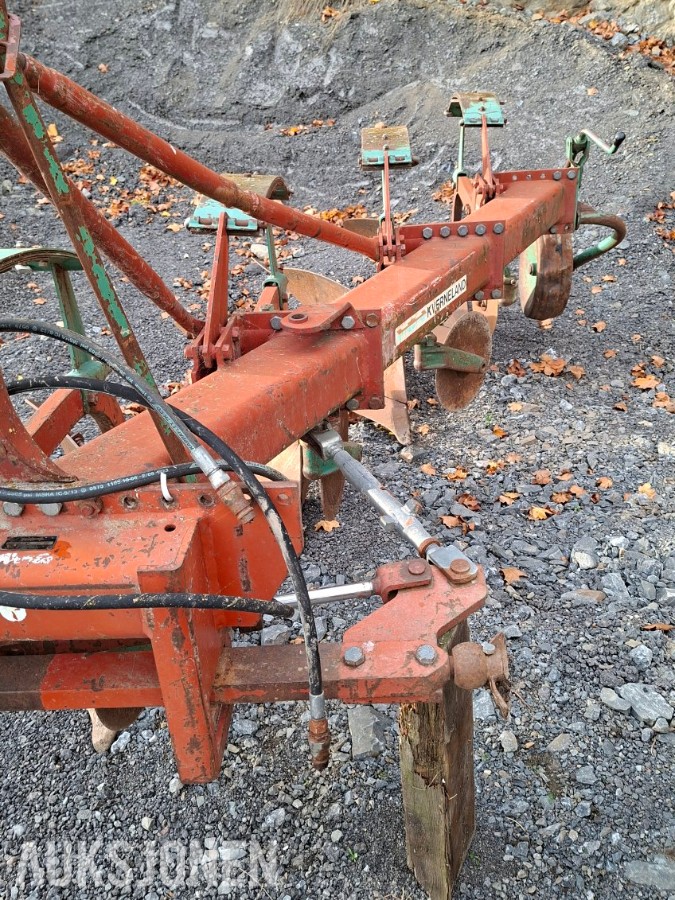 Kverneland 4 Skjers plog m/Hydraulisk sideforsyvning