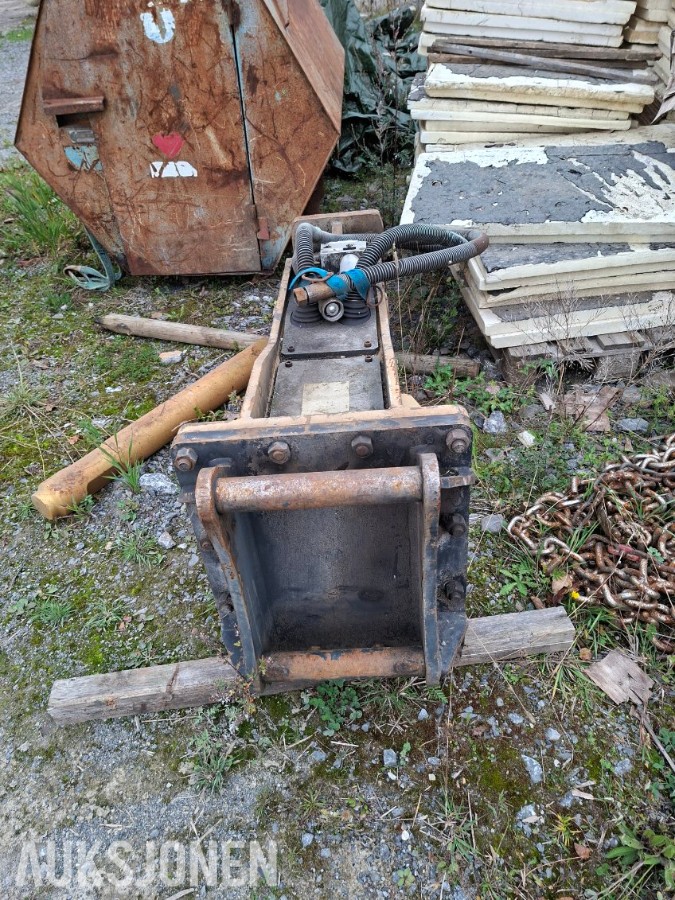 2012 Giant Pigghammer m/S60 feste-1415Kg