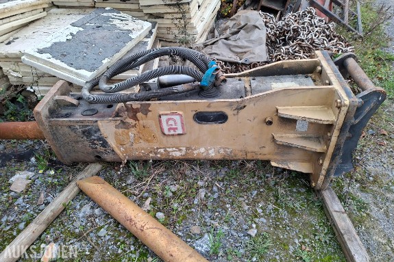 2012 Giant Pigghammer m/S60 feste-1415Kg