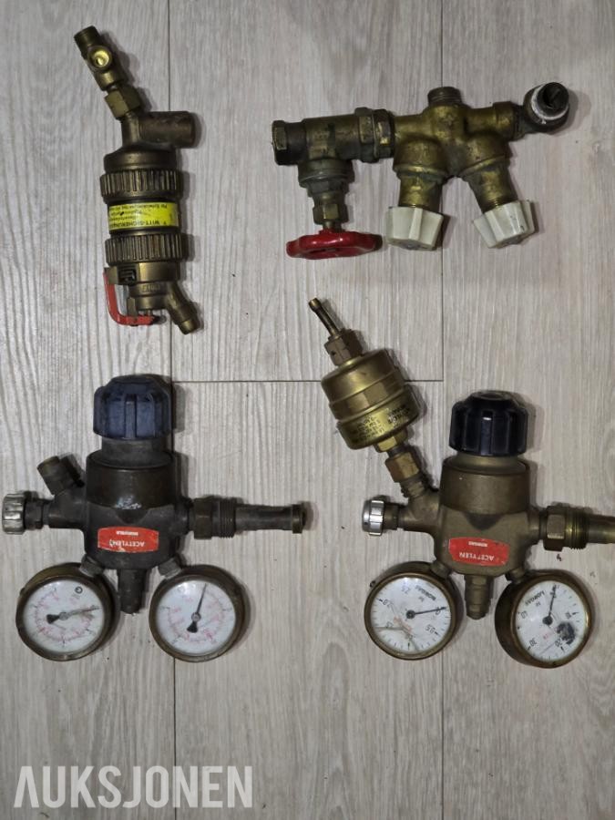 3 skjærebrennere, regulatorer og koblinger 