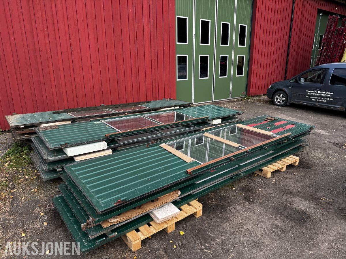 3 stk industriporter 1 med gangdør