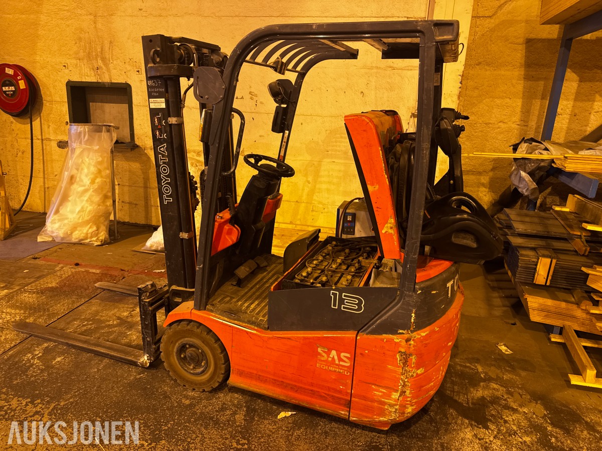 2006 Toyota 7FBEST13 batteri truck 1200 kg løftekapasitet. 
