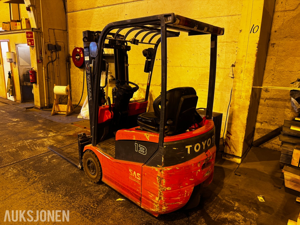 2006 Toyota 7FBEST13 batteri truck 1200 kg løftekapasitet. 