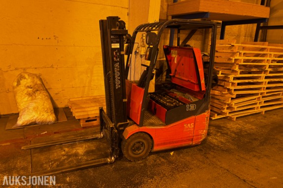 2006 Toyota 7FBEST13 batteri truck 1200 kg løftekapasitet.