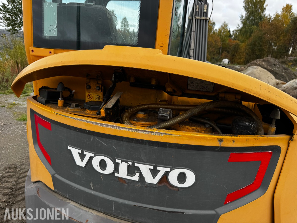 2014 Volvo ECR58D TILTROTATOR 4 SKUFFER