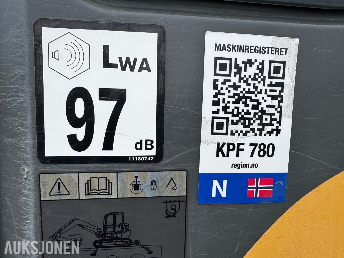 2014 Volvo ECR58D TILTROTATOR 4 SKUFFER