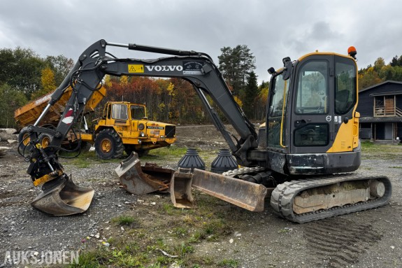 2014 Volvo ECR58D TILTROTATOR 4 SKUFFER