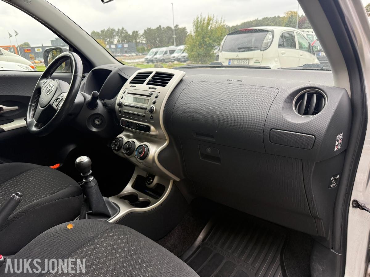 2011 Toyota URBAN CRUISER 1.4-90 D 4WD - rep.objekt