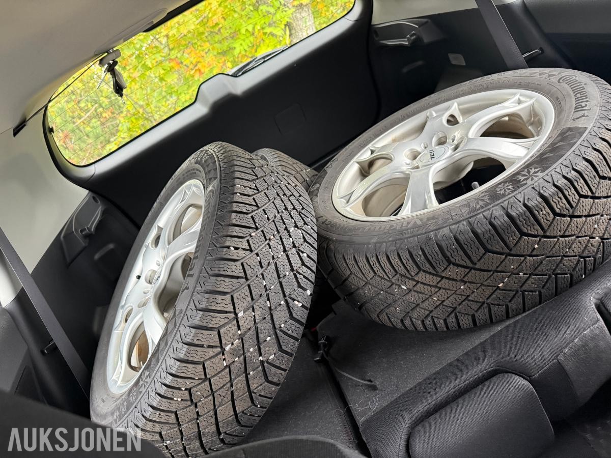 2011 Toyota URBAN CRUISER 1.4-90 D 4WD - rep.objekt
