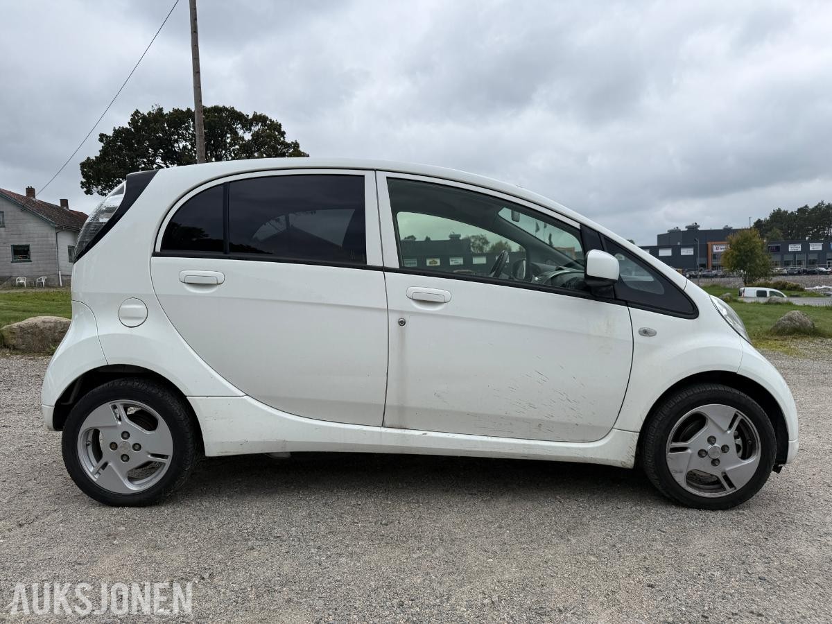 2015 Mitsubishi I-MIEV 49KW, 36897km