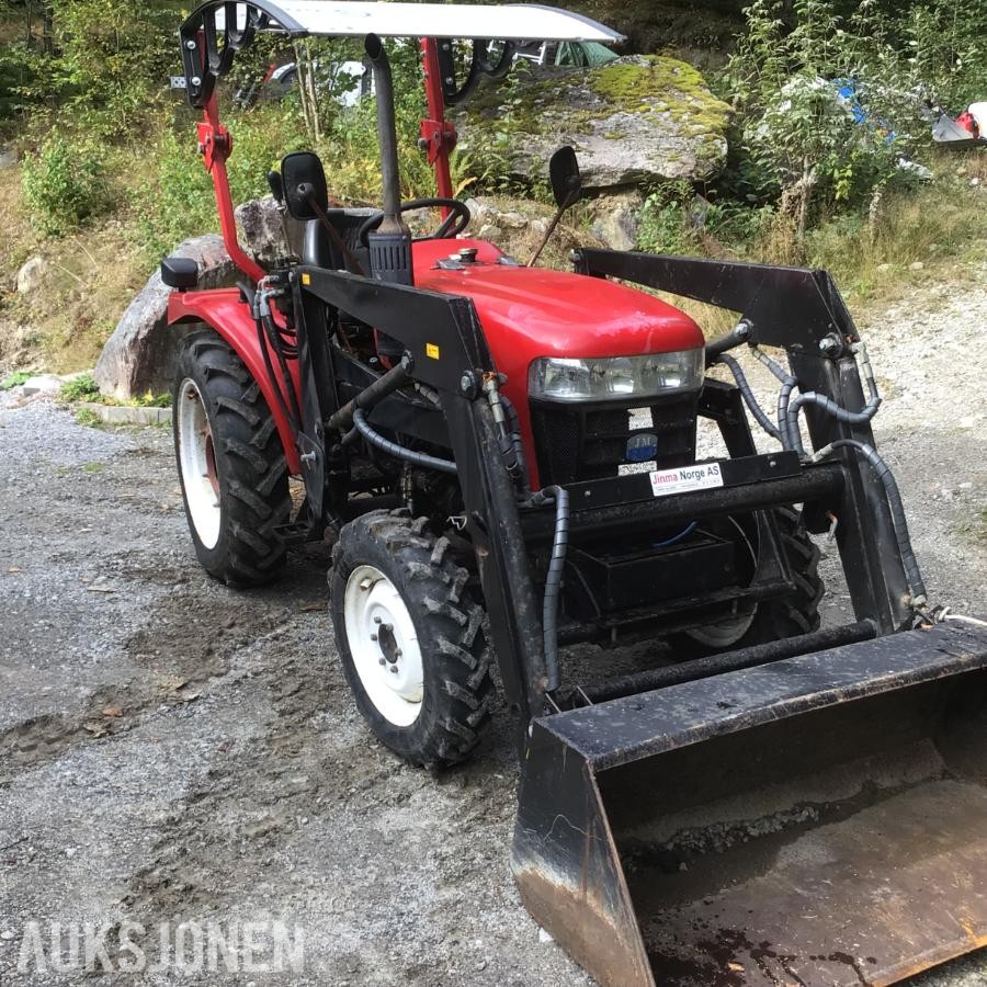 2006 Jinma 254 4WD traktor – Reparasjonsobjekt – Må ha ny toppakning