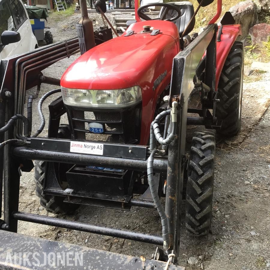 2006 Jinma 254 4WD traktor – Reparasjonsobjekt – Må ha ny toppakning