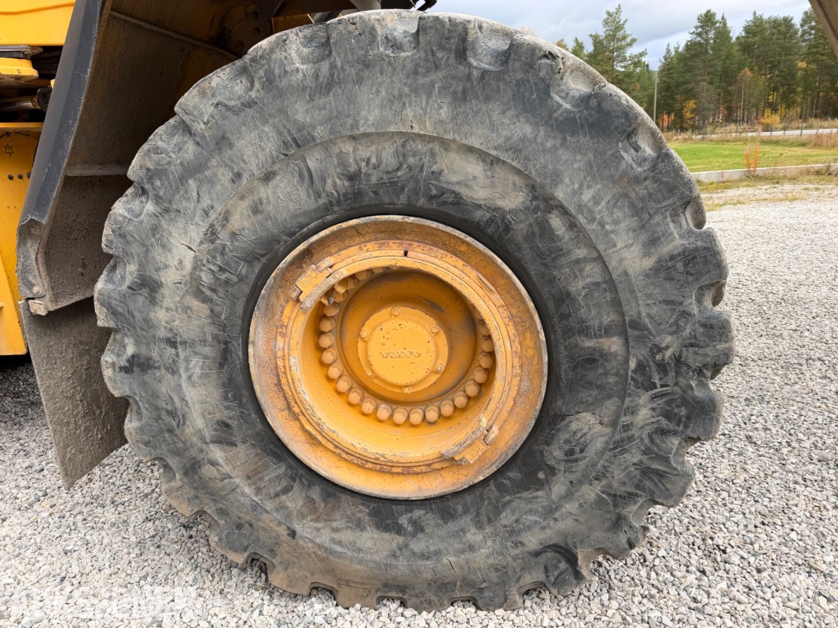 2011 mod. Volvo L220G Hjullaster. Sertifisert, Vekt m/skriver ++