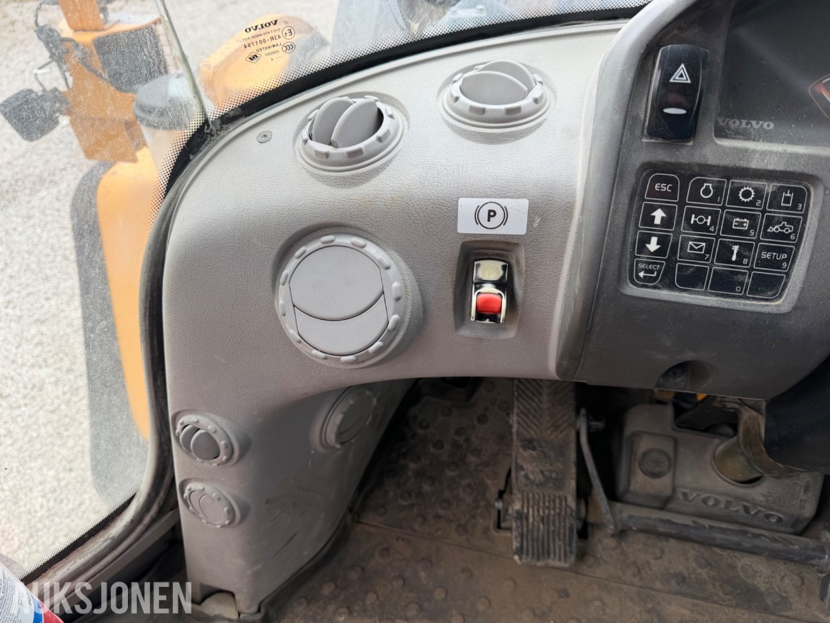 2011 mod. Volvo L220G Hjullaster. Sertifisert, Vekt m/skriver ++