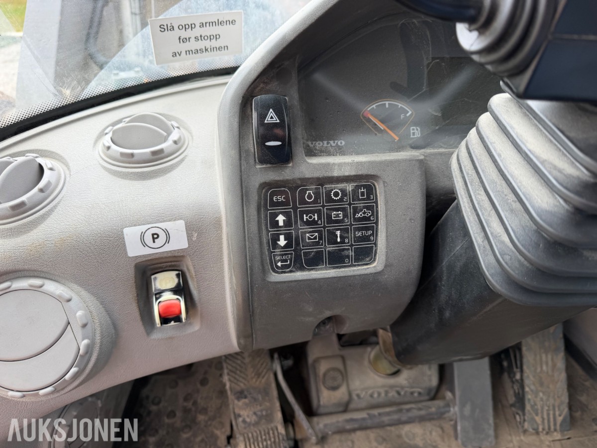 2011 mod. Volvo L220G Hjullaster. Sertifisert, Vekt m/skriver ++