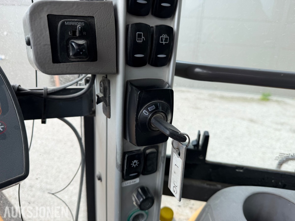 2011 mod. Volvo L220G Hjullaster. Sertifisert, Vekt m/skriver ++