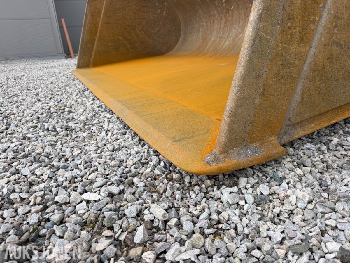 2011 mod. Volvo L220G Hjullaster. Sertifisert, Vekt m/skriver ++