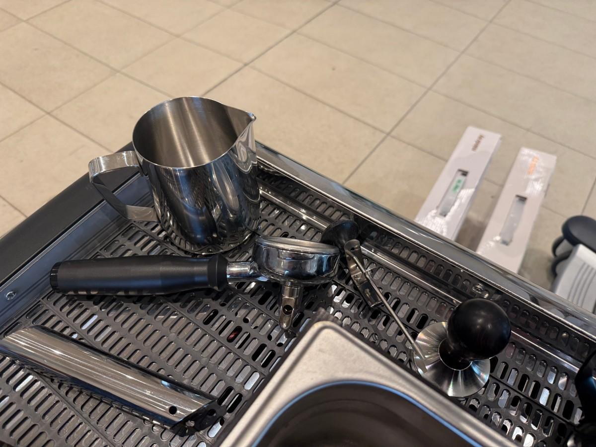 2026 Casadio Nettuno A/2 2-gruppers espressomaskin med Anfim Luna kaffekvern