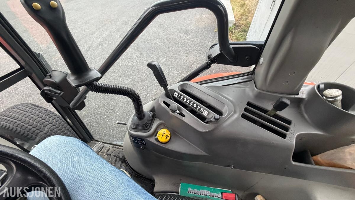 2018 Kubota L5240-II Traktor, HST, Tokvam skjær, 749 t