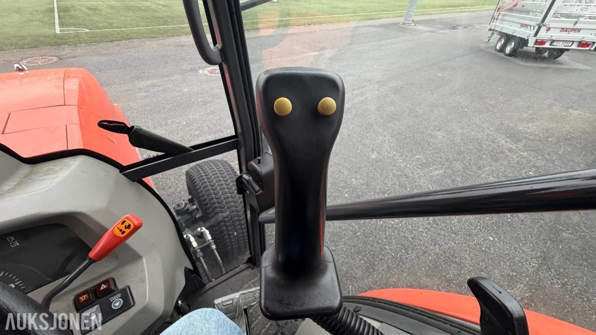 2018 Kubota L5240-II Traktor, HST, Tokvam skjær, 749 t