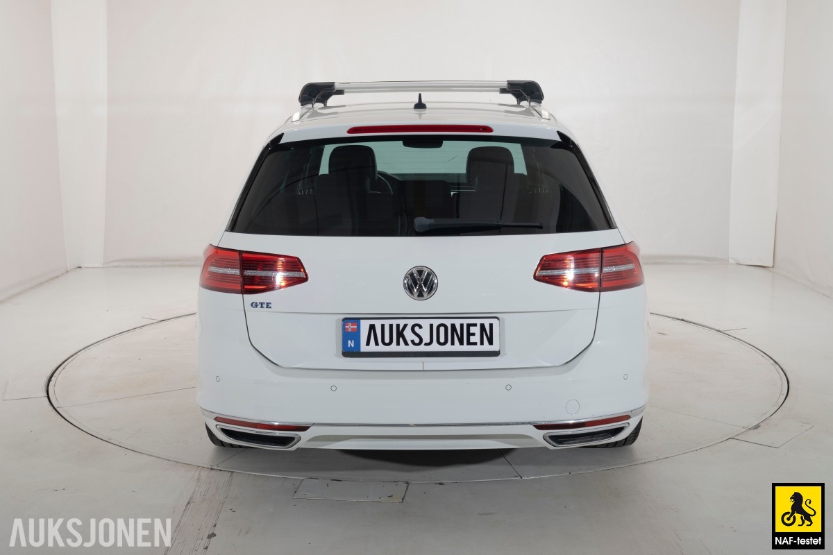 2017 Volkswagen Passat GTE HENGERFESTE KAMERA SKINN VARMER ACC LED