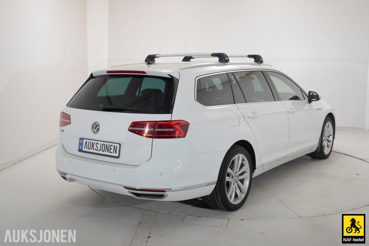 2017 Volkswagen Passat GTE HENGERFESTE KAMERA SKINN VARMER ACC LED