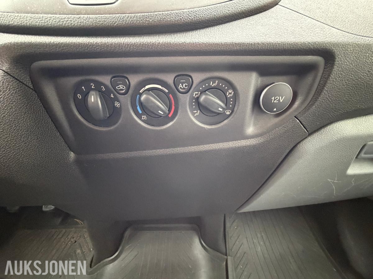 2016 Ford Transit,  Minibuss 17-seter Trend, hengerfeste, parkeringsvarmer, 138923km