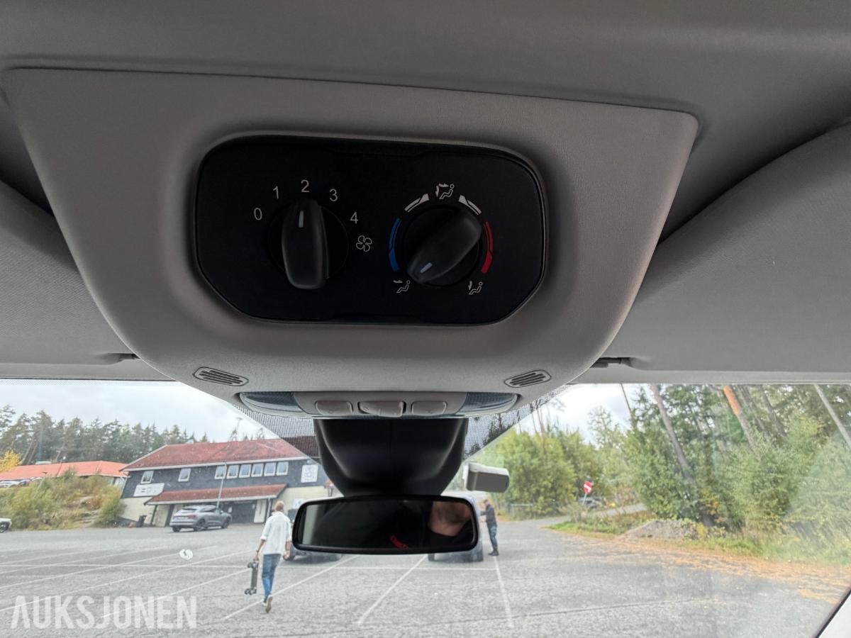 2016 Ford Transit,  Minibuss 17-seter Trend, hengerfeste, parkeringsvarmer, 138923km