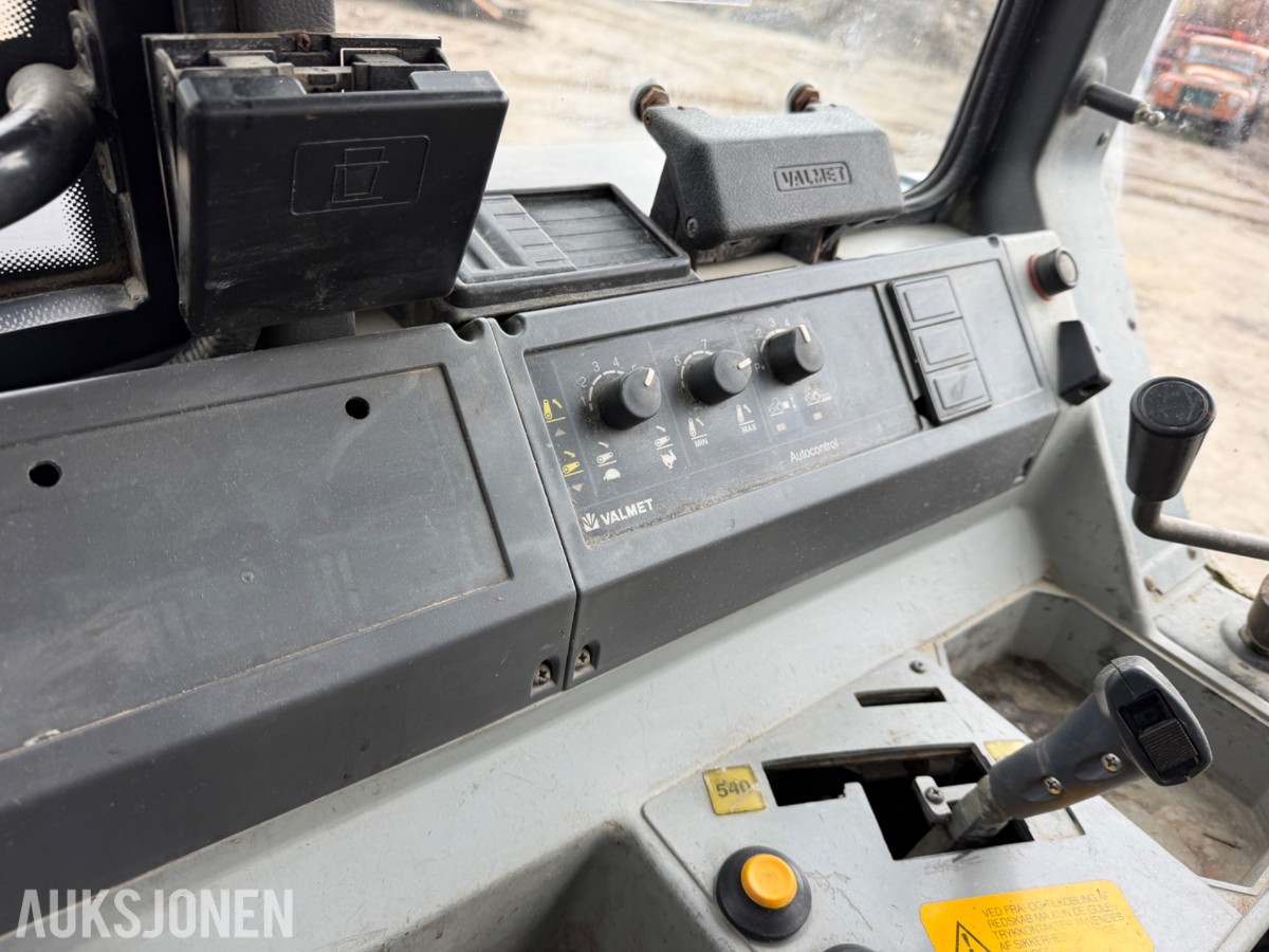1994 mod. Valmet Mezzo 5400-4 Gos m/Trima frontlaster