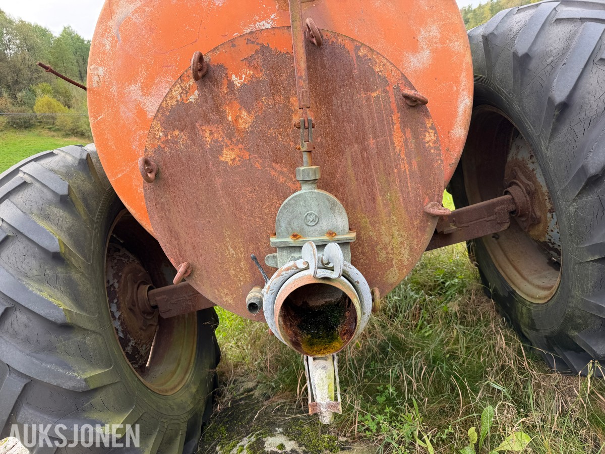 1979 Botnestal Gjødelvogn 2m3