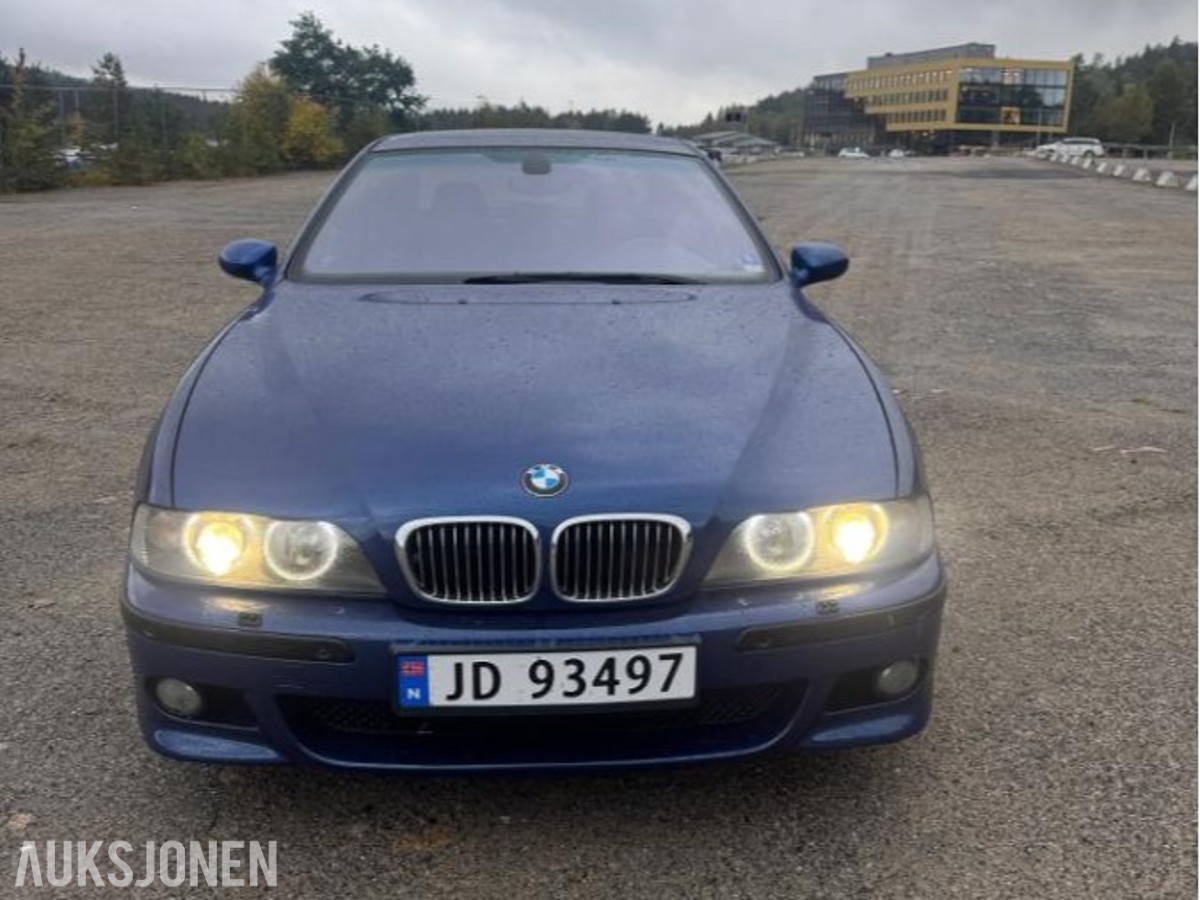2002 BMW M5 4.9 V8 400HK NAF-TEST GODKJENT SUPERSPORT UNDERSTEL